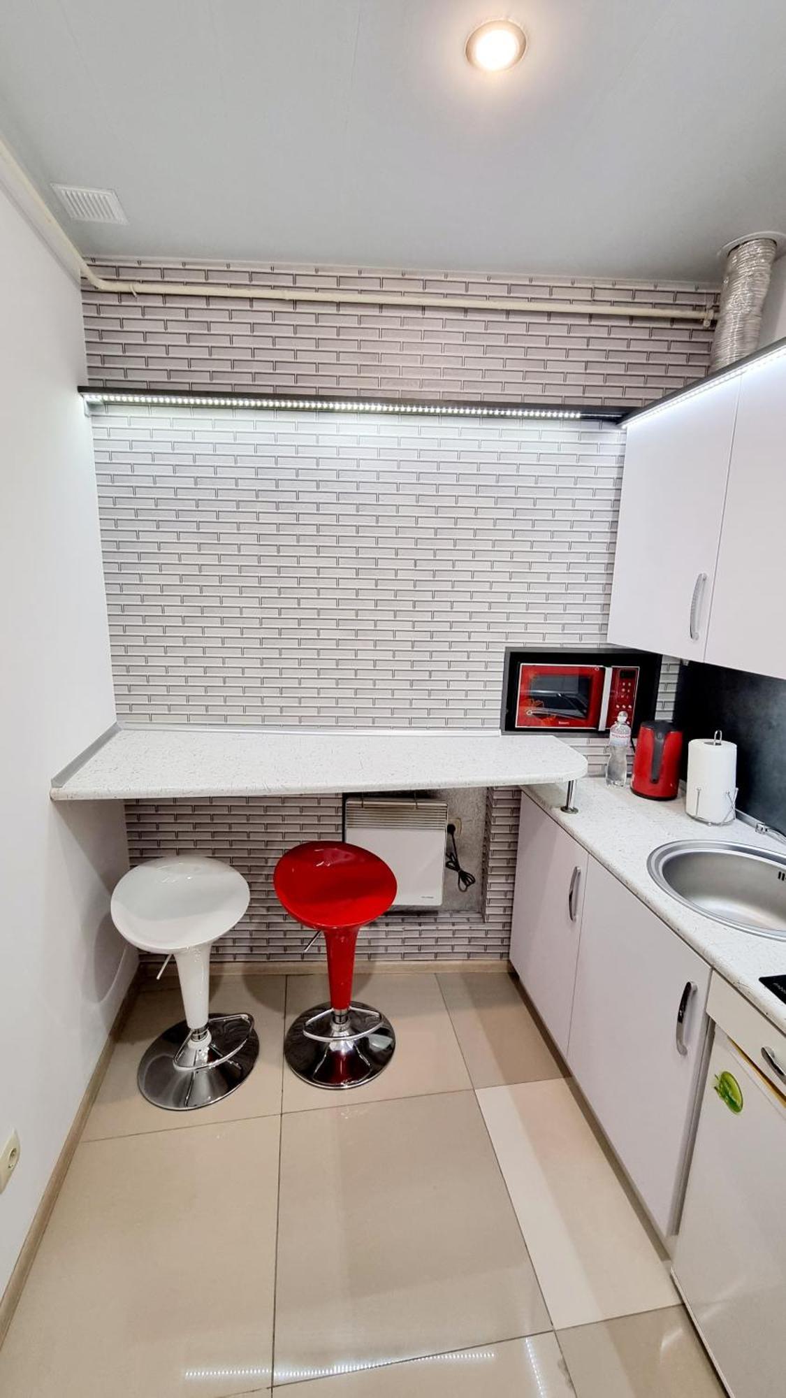 Apartment Mitskevycha Square 5 Lviv Bagian luar foto