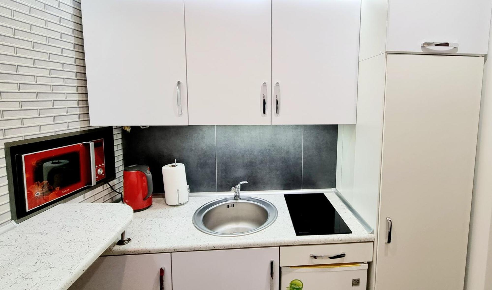 Apartment Mitskevycha Square 5 Lviv Bagian luar foto