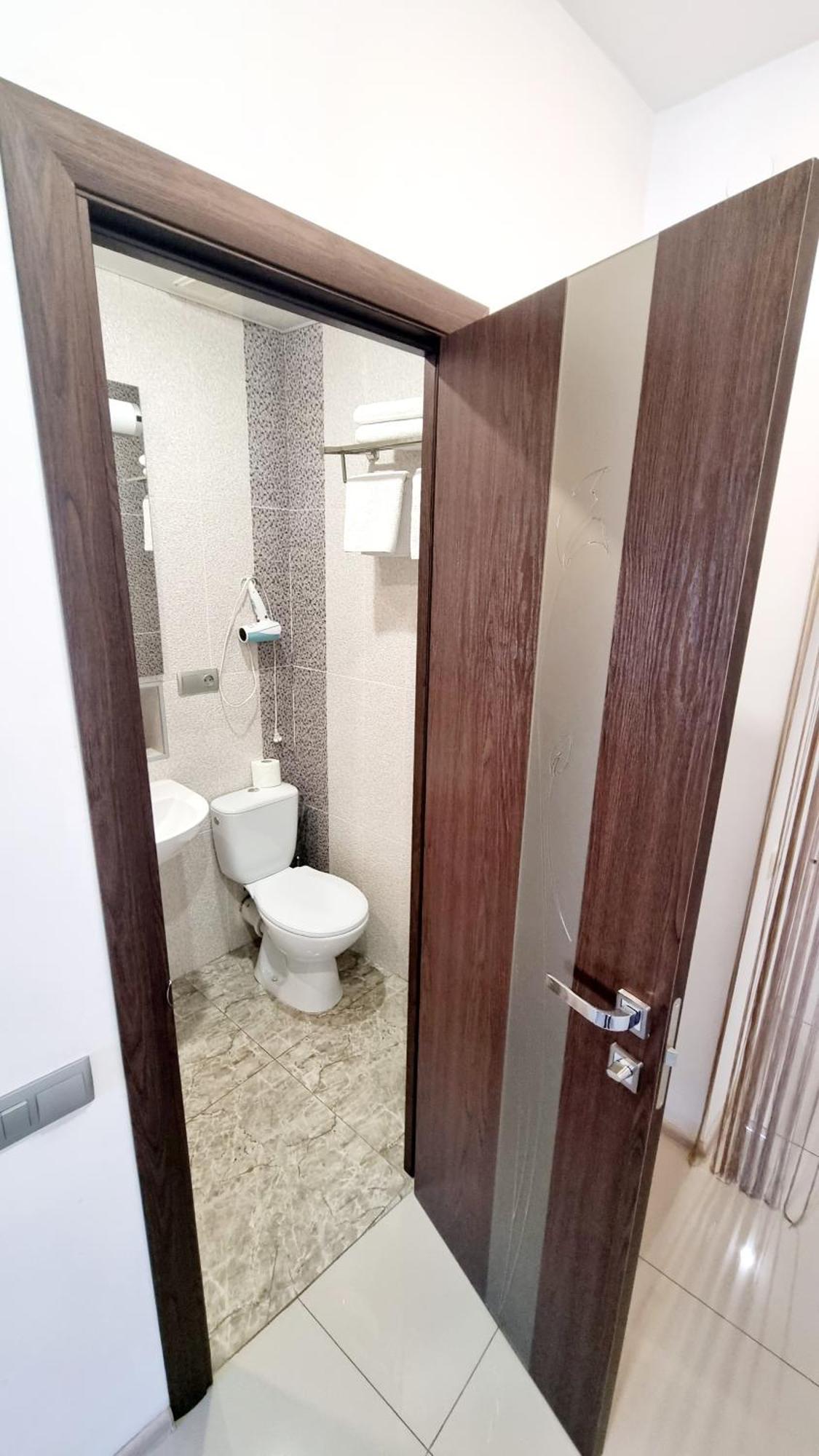 Apartment Mitskevycha Square 5 Lviv Bagian luar foto